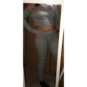 Knitted 2 piece set